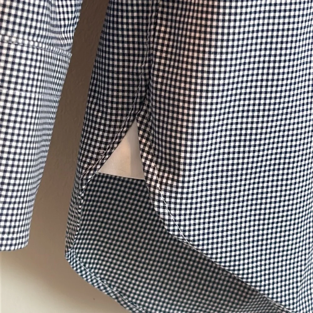 J Crew Ludlow Shirt Long Sleeves Like New Slim Fit White & Blue 15 1/2” Neck